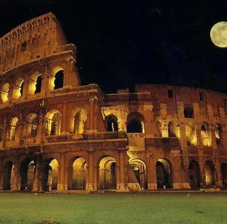 Lägenhet Colosseo -termini Elegante Loft 5 Stelle